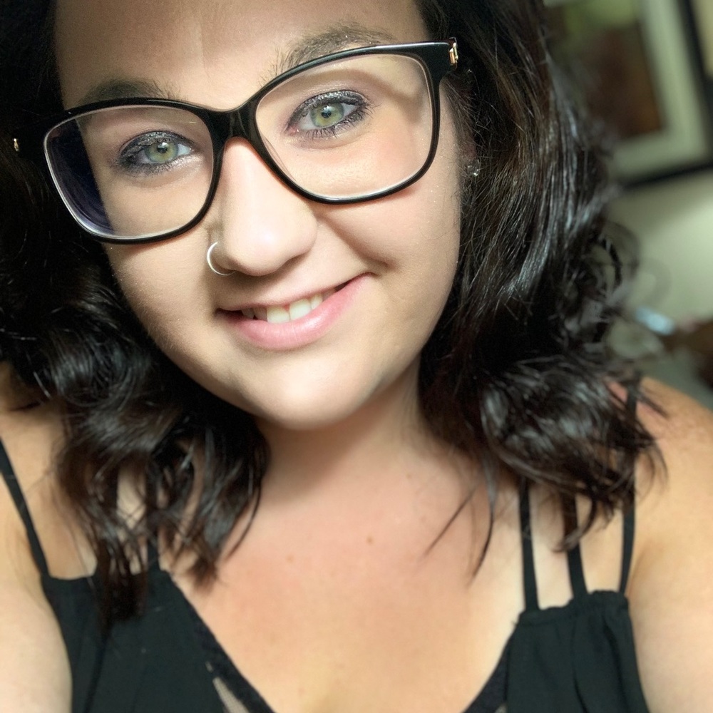 Meet your Posher, Shelby